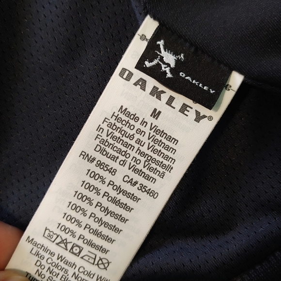 Oakley Vest Womens Medium Black Dark Gray Coupe Standard Regular Fit - Picture 5 of 9